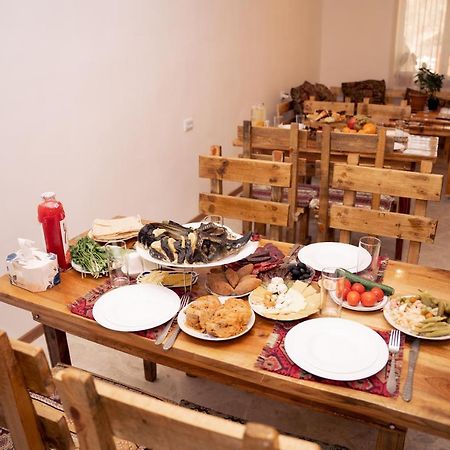 Bjnihouse, Guest House Luaran gambar