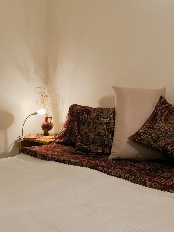 Bjnihouse, Guest House Luaran gambar