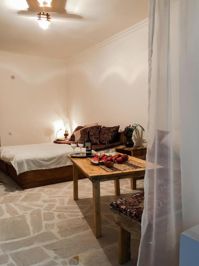 Bjnihouse, Guest House Luaran gambar