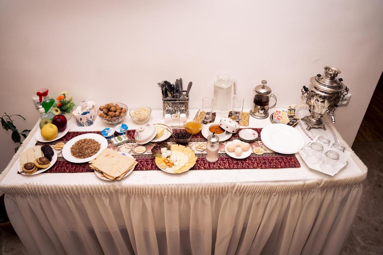 Bjnihouse, Guest House Luaran gambar